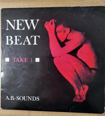 Opruiming platenkast: pure nostalgie vinyl genre new beat, h beschikbaar voor biedingen