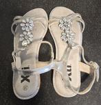 Nieuwe dames sandalen mt 38, Kleding | Dames, Schoenen, Ophalen of Verzenden, Nieuw