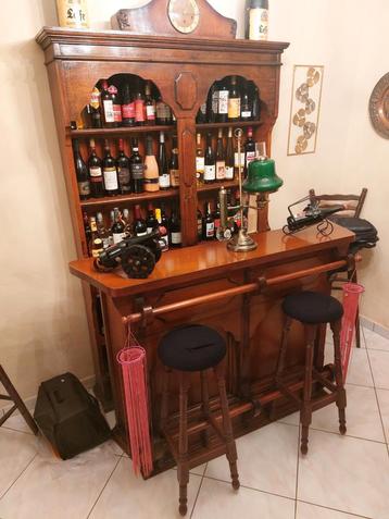 Meuble de BAR avec 2 chaises longues en bois 200€ venir cher beschikbaar voor biedingen