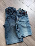 2 jeans shortjes 110, Ophalen of Verzenden, Gebruikt, Jongen, Broek