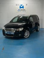 Volkswagen Touran 1.4 TSI automaat 140pk, Auto's, Automaat, Euro 5, Monovolume, Zwart