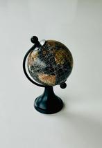 GLOBE, Ophalen of Verzenden, Zo goed als nieuw