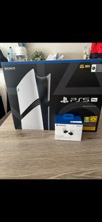Ps5 Pro incl 2 controllers, Ophalen of Verzenden, Zo goed als nieuw
