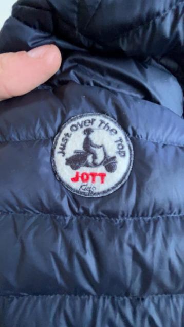 Jott jas kids, Enlèvement, Comme neuf