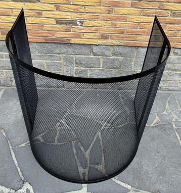 Grille de protection enfants pour poele beschikbaar voor biedingen