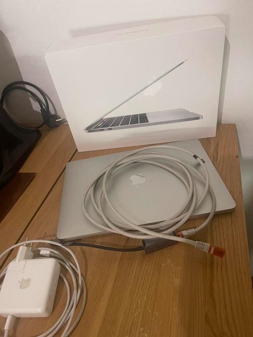 Mac book pro 2019, Computers en Software, Apple Macbooks, Zo goed als nieuw, MacBook, Ophalen