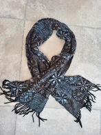 Mooie warme sjaal, Veritas, Ophalen of Verzenden, Zo goed als nieuw, Sjaal
