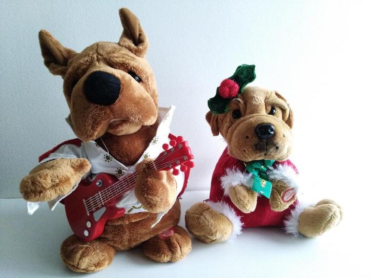 Zingende Elvis Presley hond  Zingende en bewegende kersthond, Kinderen en Baby's, Speelgoed | Knuffels en Pluche, Zo goed als nieuw