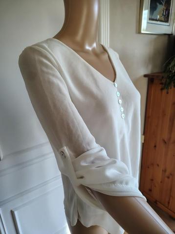 blousje - t-shirt - topje van terra di siena    beschikbaar voor biedingen