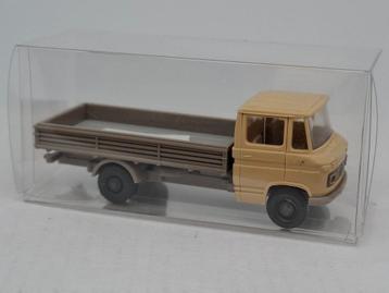 Mercedes L406 met open laadbak - Wiking 1/87 beschikbaar voor biedingen