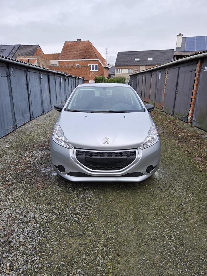 Peugeot 208 1.2 benzine 127222 km euro 5b *emissiezones*ok, Autos, Peugeot, ABS, Phares directionnels, Régulateur de distance