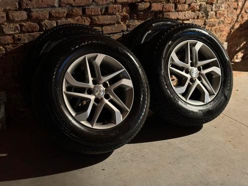 Originele Hyundai ix35 en Tucson 5x114.3 winterkit, Auto-onderdelen, Banden en Velgen, Banden en Velgen, Winterbanden, 16 inch