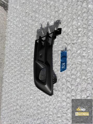 RENAULT CAPTUR 1 LIFT BUMPERROOSTER RECHTS beschikbaar voor biedingen
