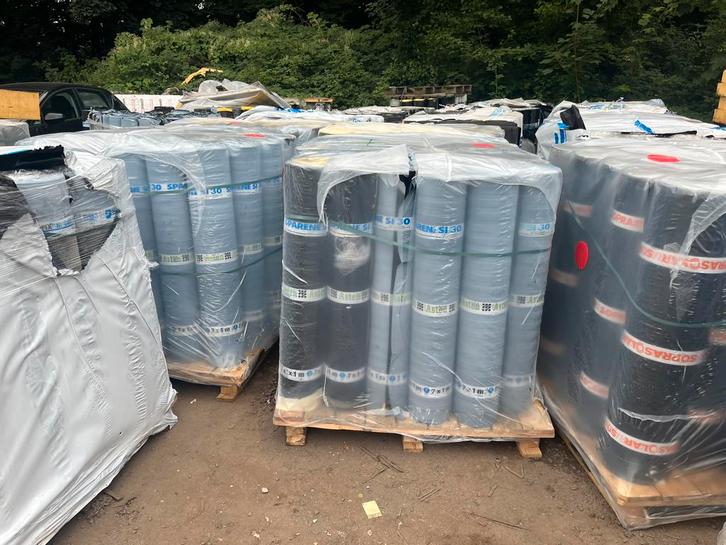 Rouleaux de roofing et sous-couche., Bricolage & Construction, Tuiles & Revêtements de toit, Neuf, Membrane goudronnée, Enlèvement