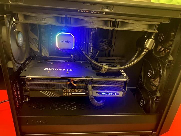 High-end Game PC met Gigabyte GeForce RTX 4090 GAMING!, Computers en Software, Desktop Pc's, Zo goed als nieuw, 3 tot 4 Ghz, SSD