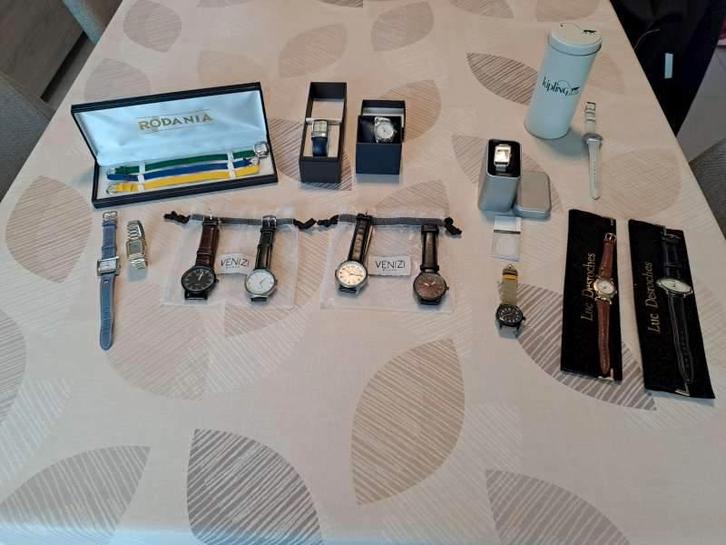 14 dameshorloges (Rodania, Esprit, Kipling, …), Bijoux, Sacs & Beauté, Montres | Femmes, Montre-bracelet, Esprit, Enlèvement ou Envoi