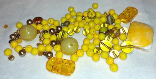 lot kralen mix geel goud +- 125 kralen, Hobby en Vrije tijd, Kralen en Sieraden maken, Nieuw, Kraal, Verzenden