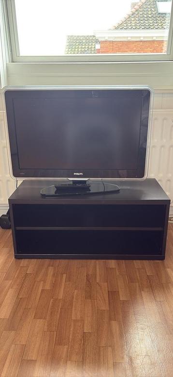 Philips 32 inch tv + meubel, Audio, Tv en Foto, Televisies, Ophalen, Zo goed als nieuw, Philips
