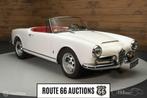 Alfa Romeo Giulia 1964 | Route 66 auctions, Auto's, Cabriolet, Wit, Bedrijf, Handgeschakeld