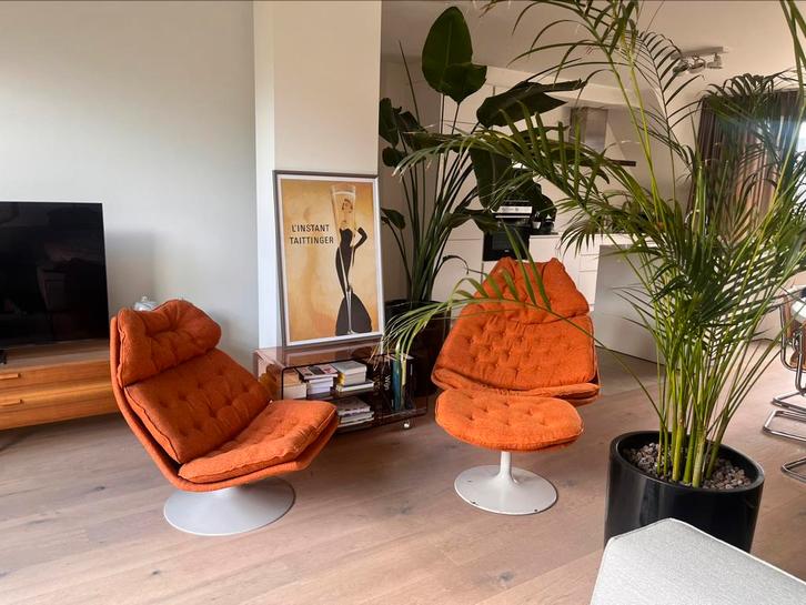 Artifort F588 lounge set + ottoman, Antiek en Kunst, Antiek | Meubels | Stoelen en Sofa's, Ophalen of Verzenden