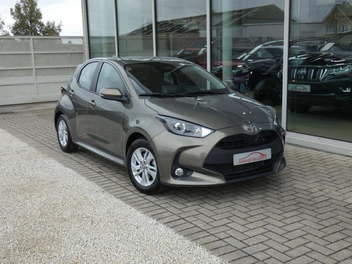 Toyota Yaris Hybrid Dynamic +Apple carplay +Android auto 380, Auto's, Toyota, Bedrijf, Te koop, Yaris, Achteruitrijcamera, Adaptive Cruise Control