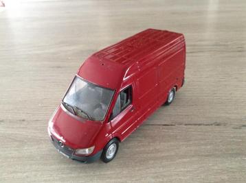 Miniatuur auto Mercedes Sprinter (Schaal 1/43) beschikbaar voor biedingen