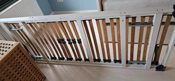 Verstelbare lattenboden 80*200 met matras beschikbaar voor biedingen