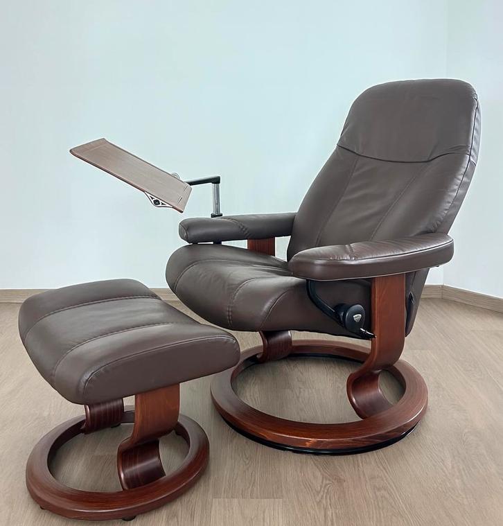 Design Fauteuil Stressless incl. Voetenbankje en Tafel, Huis en Inrichting, Fauteuils, Zo goed als nieuw, Ophalen