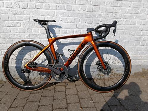 Atom6 auro, Fietsen en Brommers, Fietsen | Racefietsen, Zo goed als nieuw, Heren, Overige merken, Meer dan 20 versnellingen, Overige maten