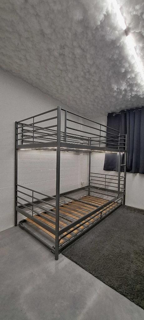 Stalen stapelbed (205cm x 95cm), Huis en Inrichting, Slaapkamer | Bedden, Gebruikt, Tweepersoons, 100 cm, 210 cm, Metaal, Grijs