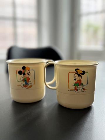 Tupperware x Disney vintage mokken beschikbaar voor biedingen