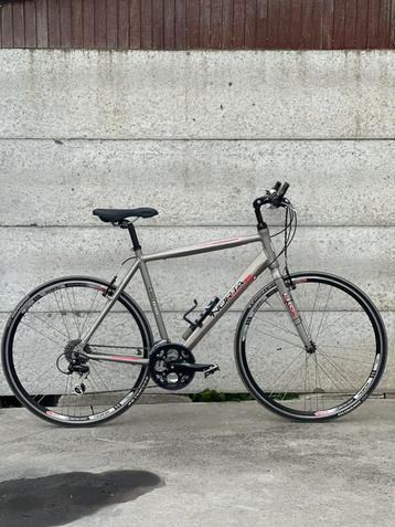 Heren Fiets beschikbaar voor biedingen