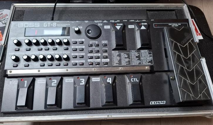 Boss GT-8 en Line 6 Spider Jam amp (75W), Musique & Instruments, Amplis | Basse & Guitare, Utilisé, Guitare, 50 à 100 watts, Enlèvement