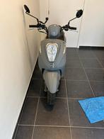 Scooter te koop sym kleur licht grijs klasse A/ 25 per uur, Fietsen en Brommers, Scooters | SYM, Ophalen, Gebruikt, Overige modellen