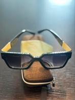 Prada-glazen met zwart getint glas, Handtassen en Accessoires, Zonnebrillen en Brillen | Dames, Prada, Zwart, Ophalen of Verzenden