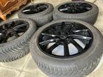 Set van 4 winterbanden - 215/50 R17, Auto-onderdelen, Banden en Velgen, Ophalen, 17 inch, Winterbanden, Band(en)