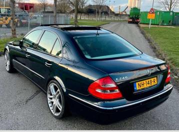 Bomvolle EX-ambassade E240 uit 2005  beschikbaar voor biedingen