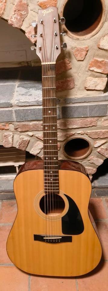Fender Gemini II acoustische gitaar+standaard beschikbaar voor biedingen