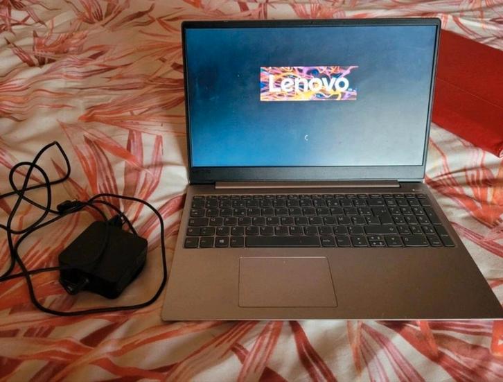 Leveno Ideapad 3, Computers en Software, Windows Laptops, Zo goed als nieuw, 4 GB, Azerty, Verzenden
