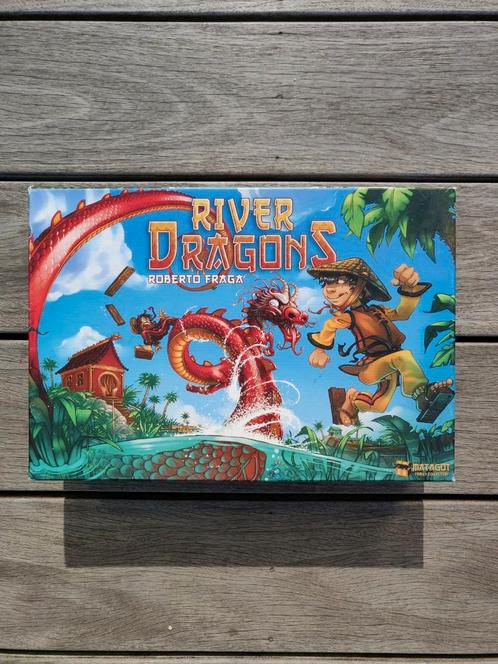 River dragons - Weer een spel van nonkel Marcel., Hobby en Vrije tijd, Gezelschapsspellen | Bordspellen, Zo goed als nieuw, Ophalen of Verzenden
