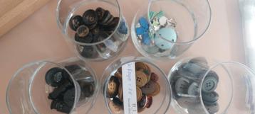 KNOPENASSORTIMENT beschikbaar voor biedingen