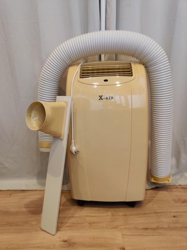X-air avec adaptateur de fenêtre, Electroménager, Climatiseurs, Utilisé, Climatiseur mobile, 3 vitesses ou plus, Refroidissement et Déshumidification