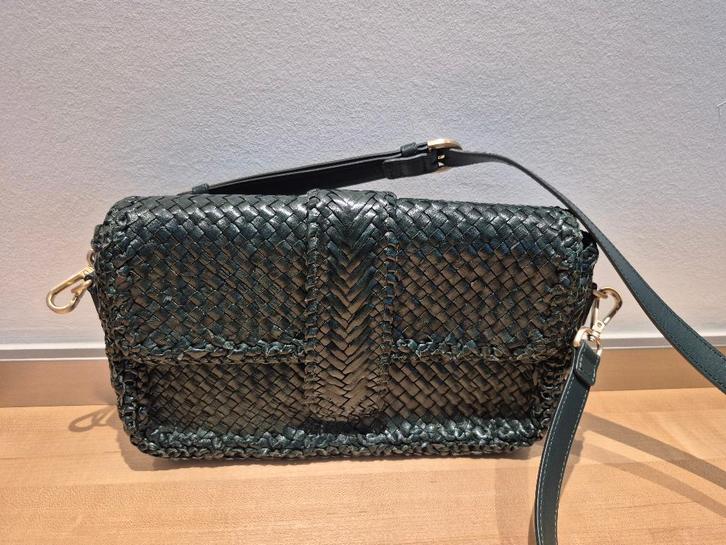 Handtas Allan K, Handtassen en Accessoires, Tassen | Damestassen, Zo goed als nieuw, Handtas, Groen, Verzenden