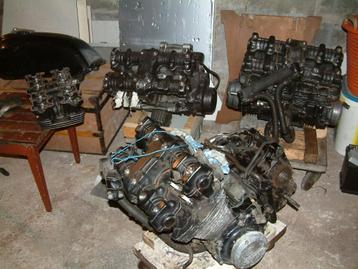 honda bol dor  blokken 900 en 750  carburateurs  beschikbaar voor biedingen