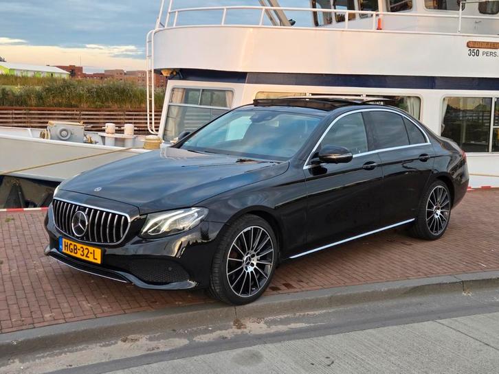 Mercedes E220d 2017 aut 9 traps, Auto's, Mercedes-Benz, Particulier, 360° camera, Android Auto, Panoramadak, Spraakbediening, Vermoeidheidsdetectie
