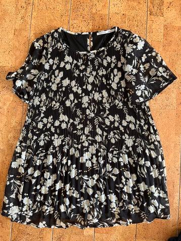 ZwangerschapTshirt beschikbaar voor biedingen