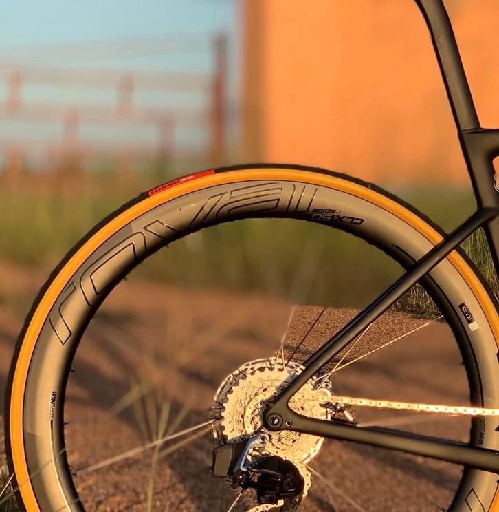 Roval CLX 50 disc clincher Shimano 11/12s, Fietsen en Brommers, Fietsen | Cruisers en Lowriders, Zo goed als nieuw, Ophalen
