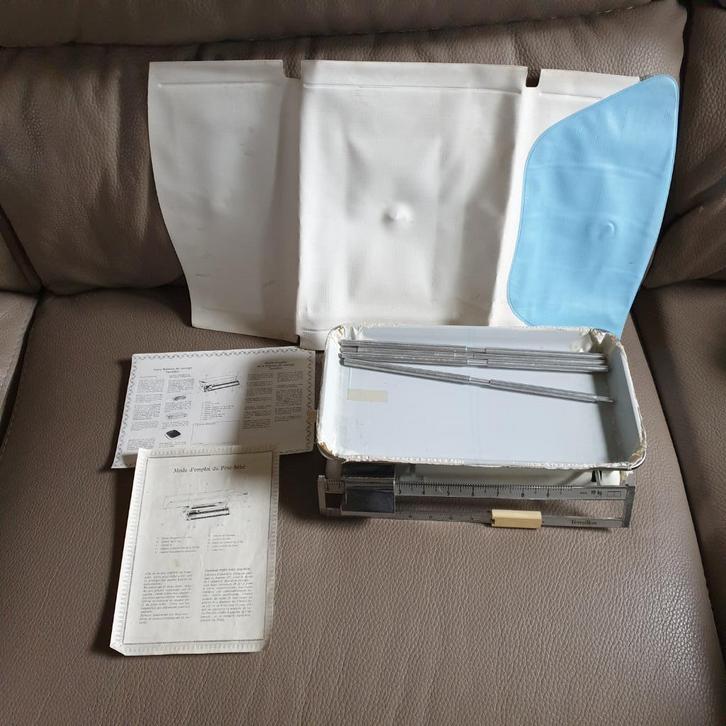 Balance Terraillon avec pèse-bébé 10 kg vintage, Kinderen en Baby's, Badjes en Verzorging, Zo goed als nieuw, Ophalen of Verzenden