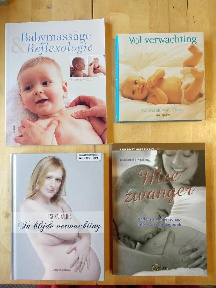 Boekenpakket zwangerschap en baby, Boeken, Zwangerschap en Opvoeding, Gelezen, Zwangerschap en Bevalling, Ophalen of Verzenden