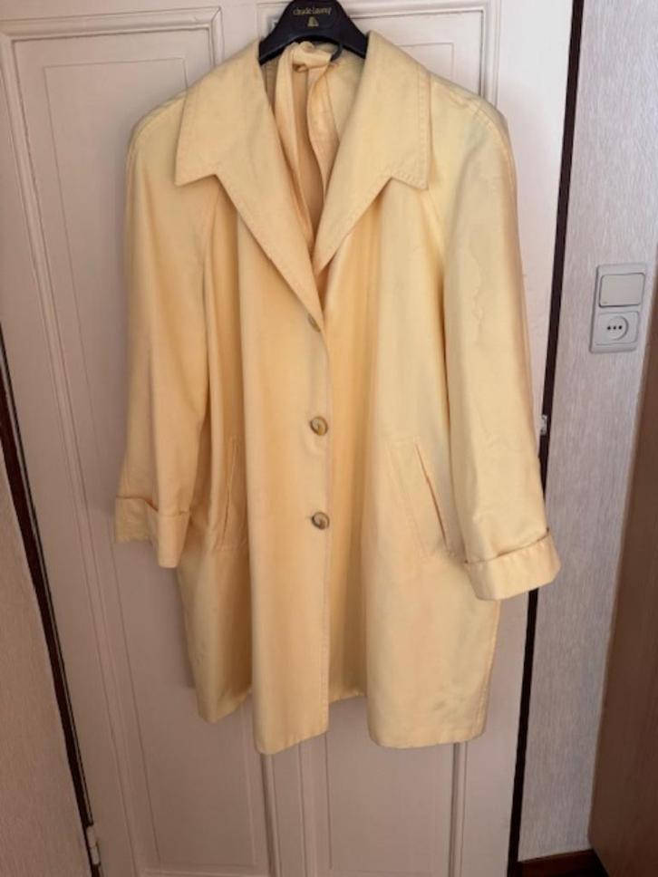 Nieuwe jas voor dames – vanille kleur – Maat 44/46, Kleding | Dames, Jasjes, Kostuums en Pakken, Nieuw, Jasje, Maat 42/44 (L)